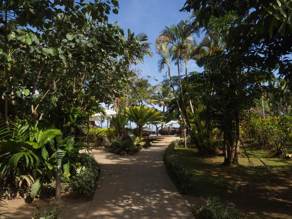 Uprising Beach Resort Пасифик Харбър Екстериор снимка